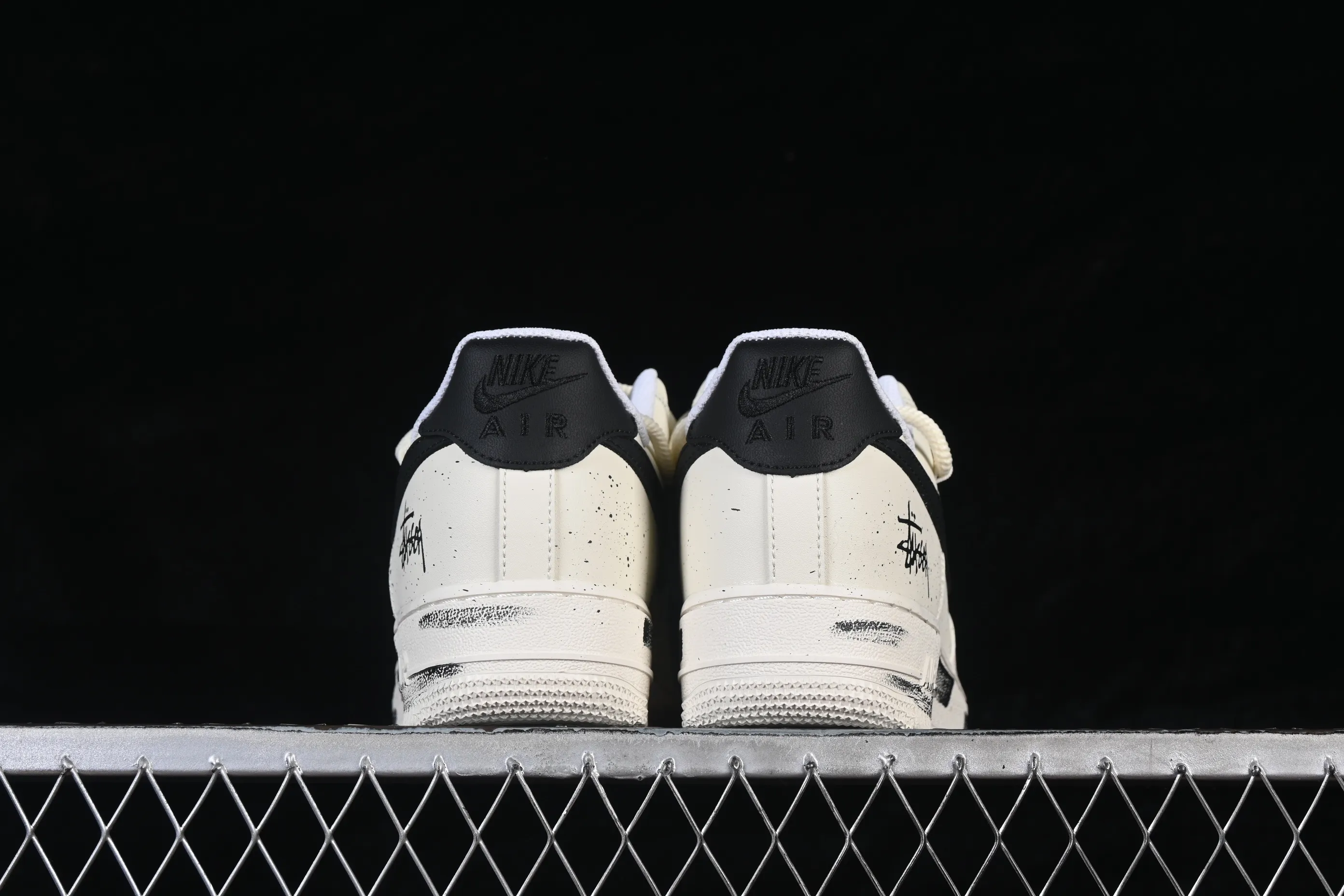 All categories Nk Air Force 1 Air Force series Nk Air Force 1 Low Air Force low-top Nike Air Force 1'07 Low Two-dimensional theme Air Force 1 low-top casual sneakers ZH0316-159
